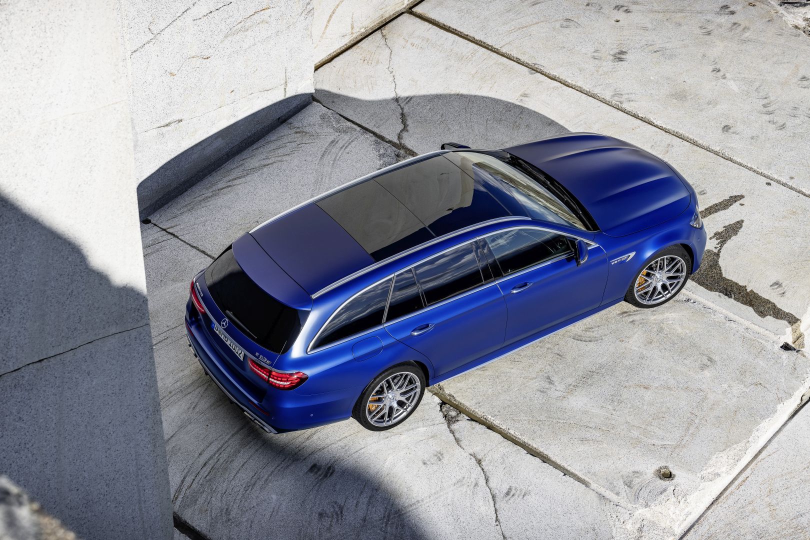 Mercedes-Amg E-Class photo 11