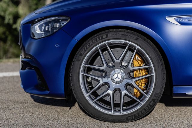 Mercedes-Amg E-Class Foto 25
