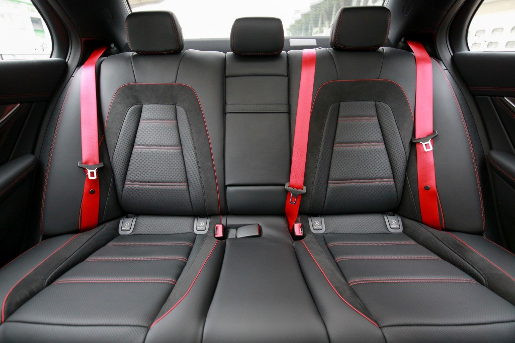 Mercedes-Amg E-Class photo 65