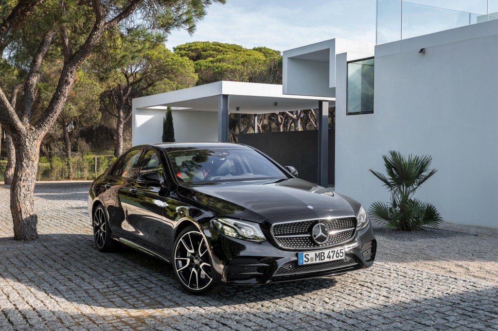 Mercedes-Amg E-Class photo 11