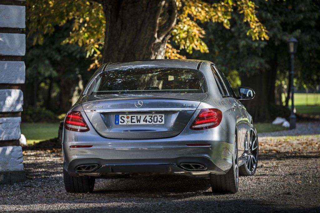 Mercedes-Amg E-Class photo 15