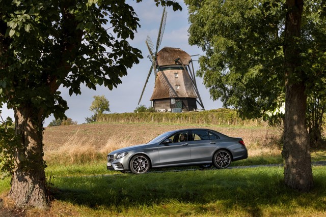 Mercedes-Amg E-Class foto 27
