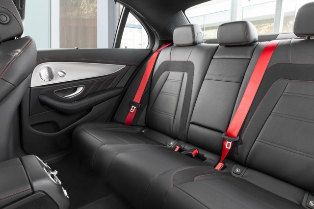 Mercedes-Amg E-Class foto 54