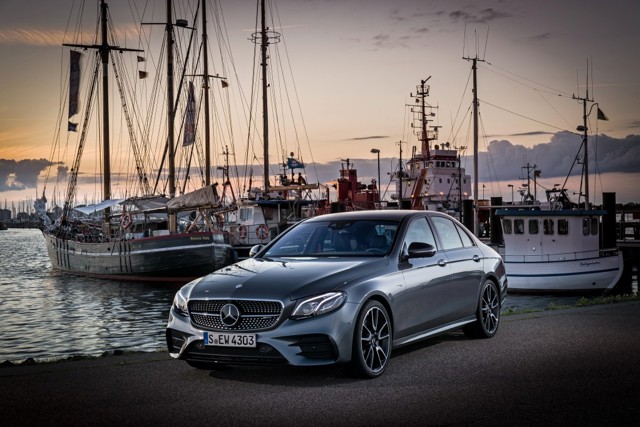 Mercedes-Amg E-Class foto 32
