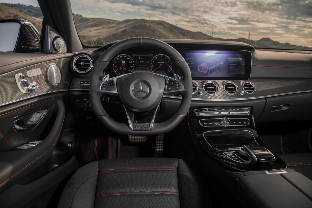 Mercedes-Amg E-Class photo 58