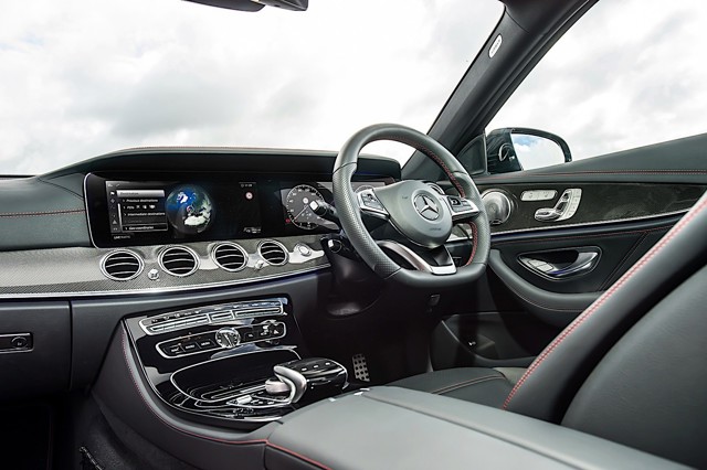 Mercedes-Amg E-Class Foto 45
