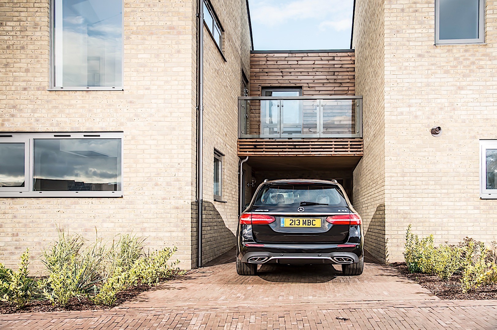 Mercedes-Amg E-Class photo 15