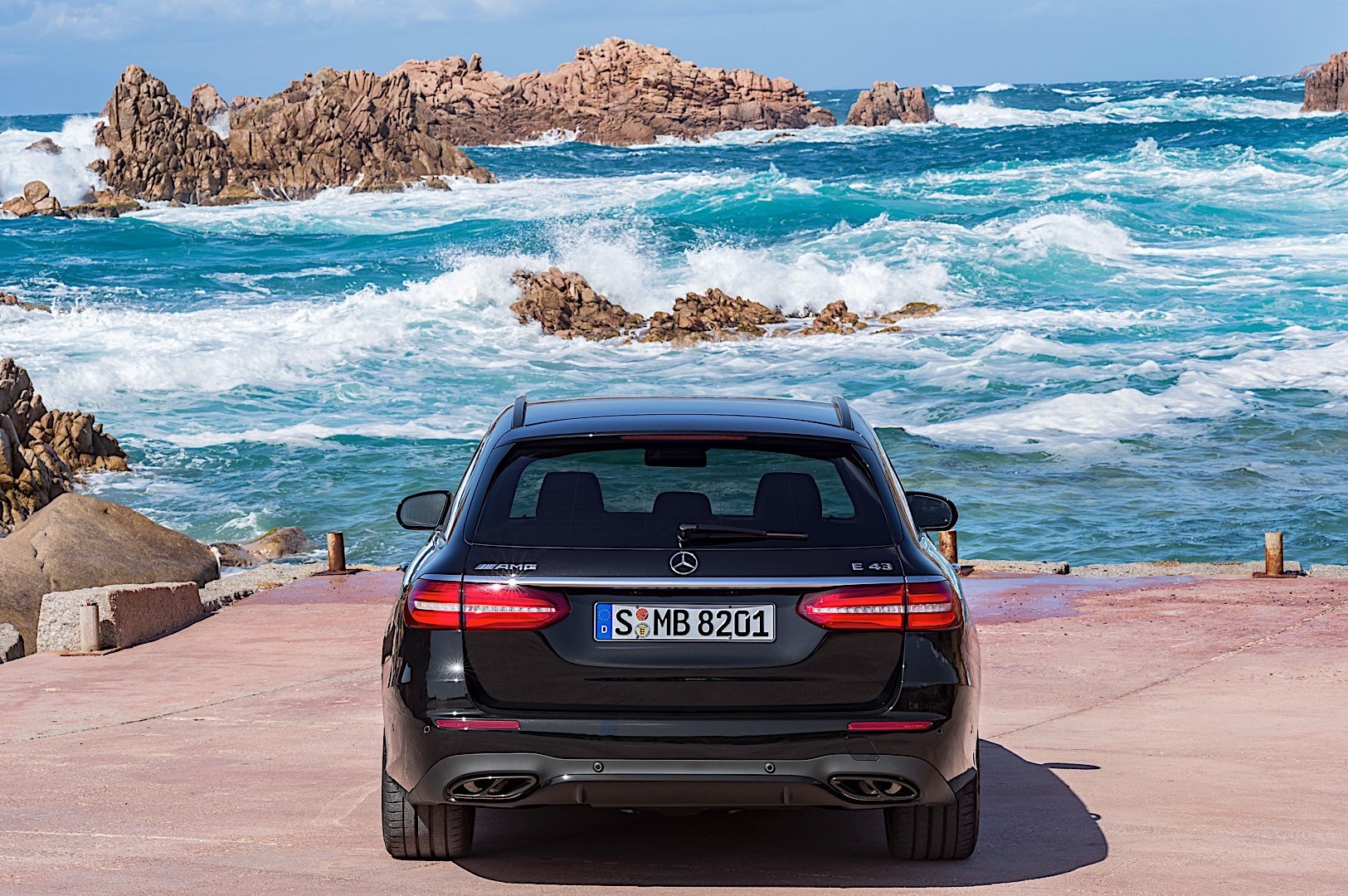 Mercedes-Amg E-Class photo 16