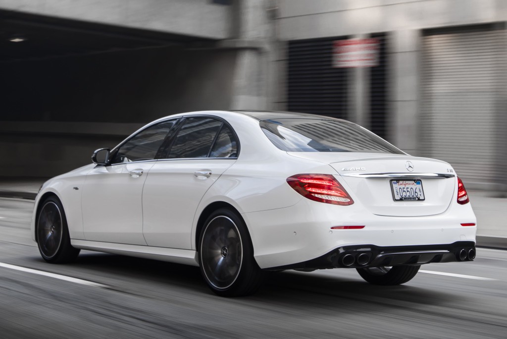 Mercedes-Amg E-Class photo 16