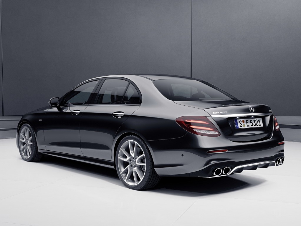 Mercedes-Amg E-Class photo 25