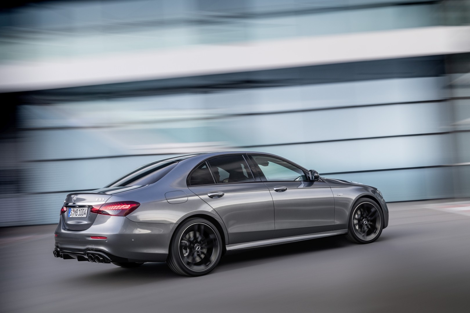 Mercedes-Amg E-Class photo 42