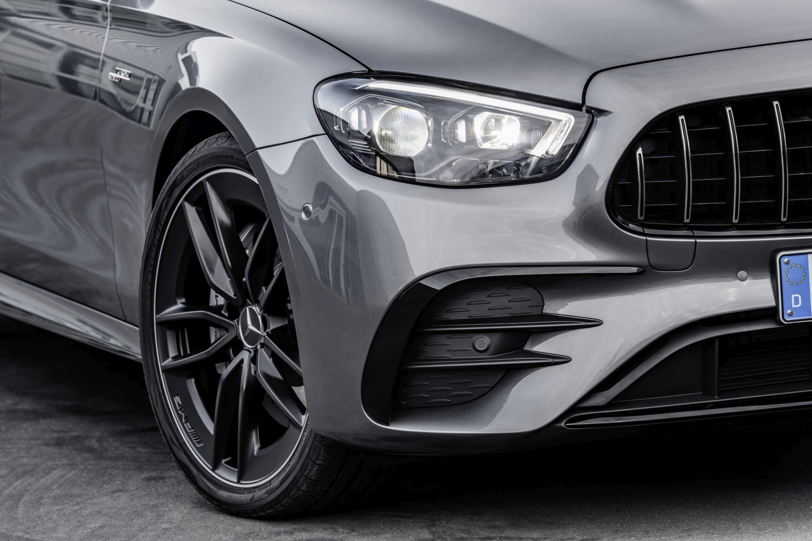 Mercedes-Amg E-Class photo 44