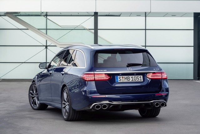 Mercedes-Amg E-Class photo 10