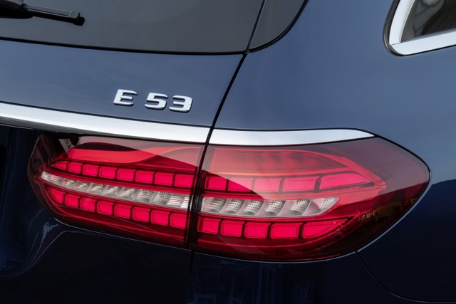 Mercedes-Amg E-Class photo 12