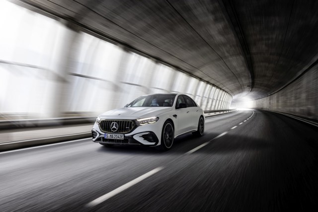 Mercedes-Amg E-Class photo 8
