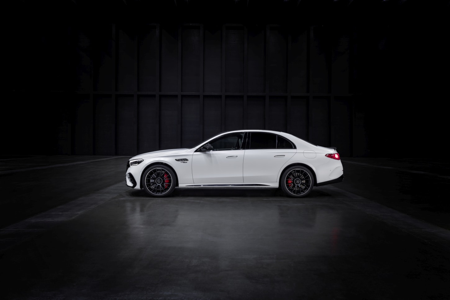 Mercedes-Amg E-Class photo 15