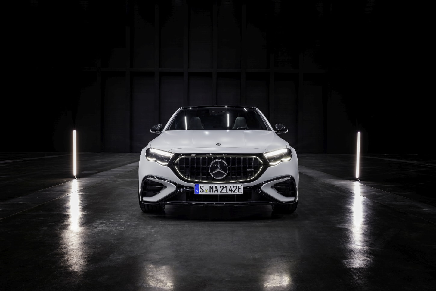 Mercedes-Amg E-Class photo 16