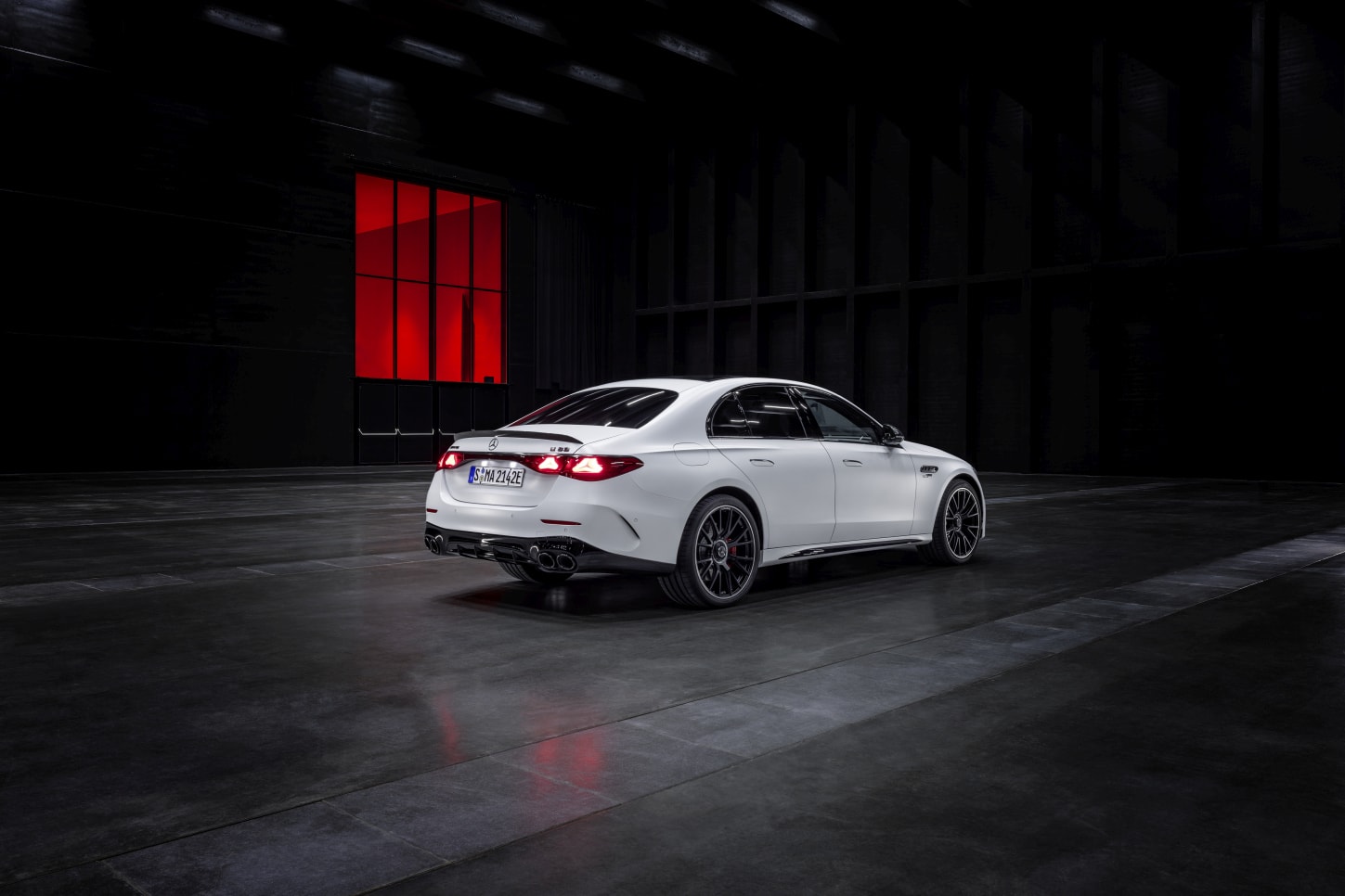 Mercedes-Amg E-Class photo 17