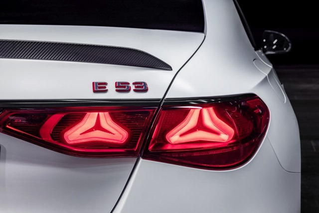 Mercedes-Amg E-Class photo 23
