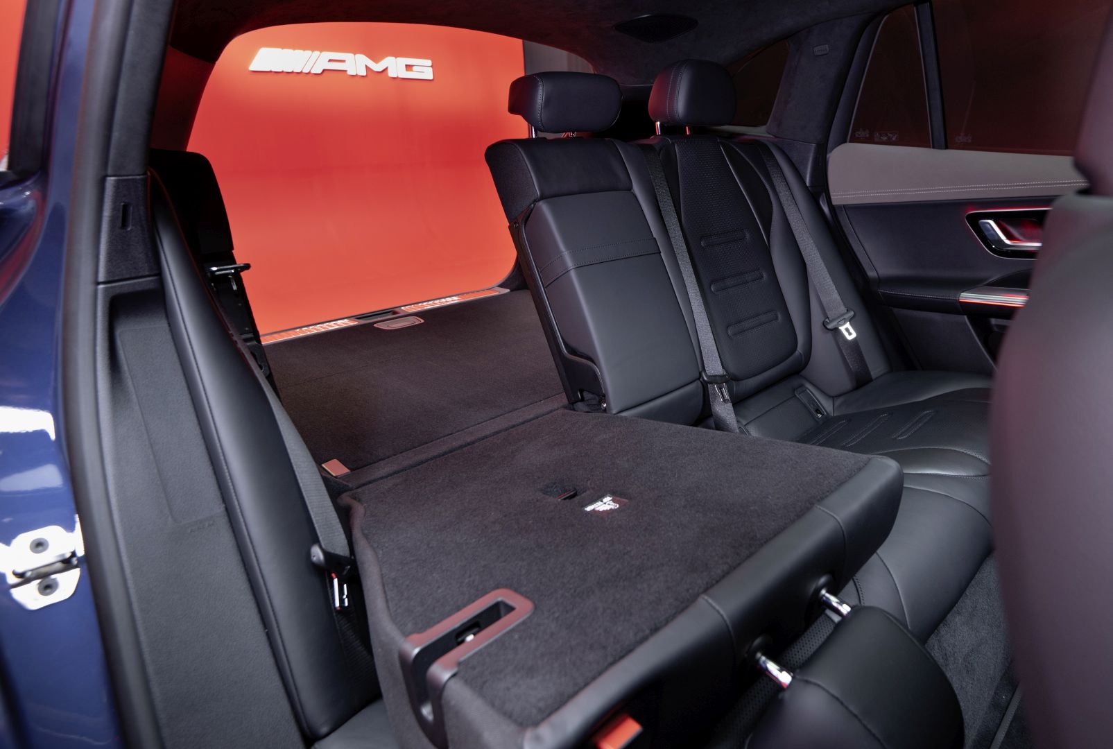 Mercedes-Amg Eqe Suv photo 58