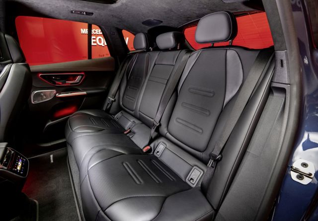 Mercedes-Amg Eqe Suv photo 59