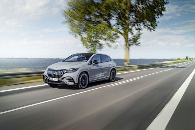 Mercedes-Amg Eqe Suv photo 4