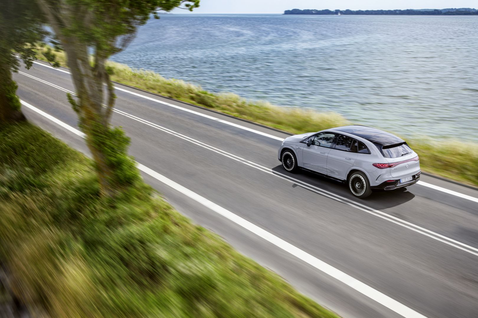 Mercedes-Amg Eqe Suv photo 6