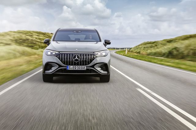 Mercedes-Amg Eqe Suv photo 8