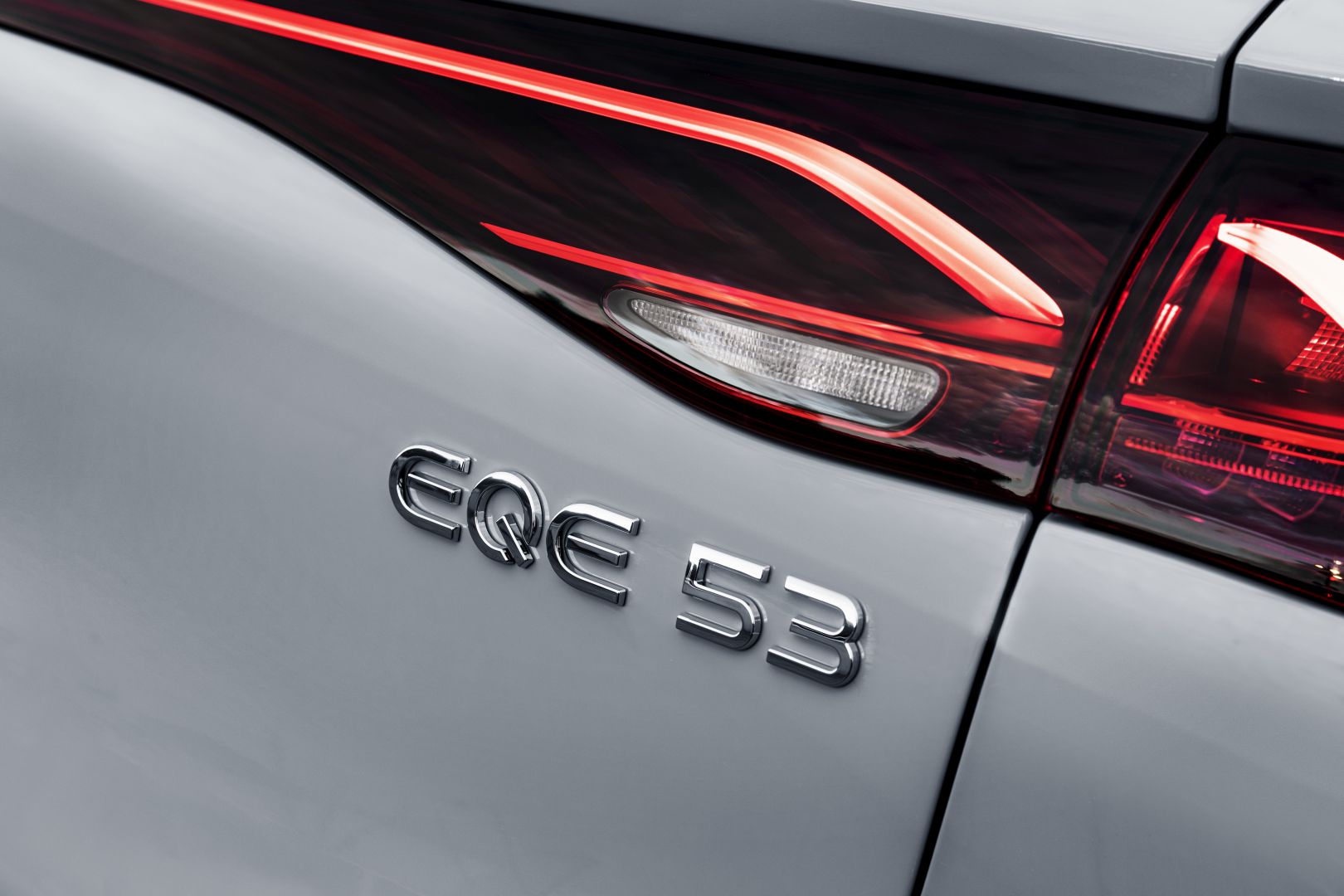 Mercedes-Amg Eqe Suv photo 29