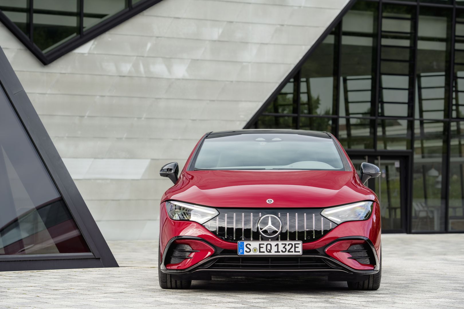 Mercedes-Amg Eqe photo 25