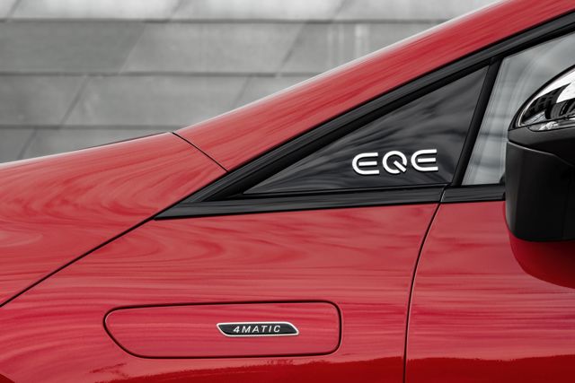 Mercedes-Amg Eqe photo 33