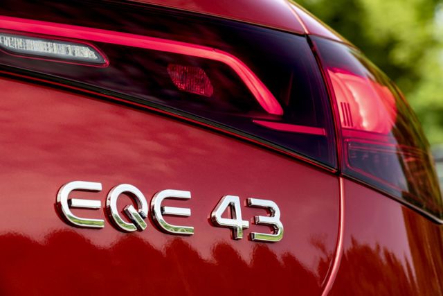 Mercedes-Amg Eqe photo 35