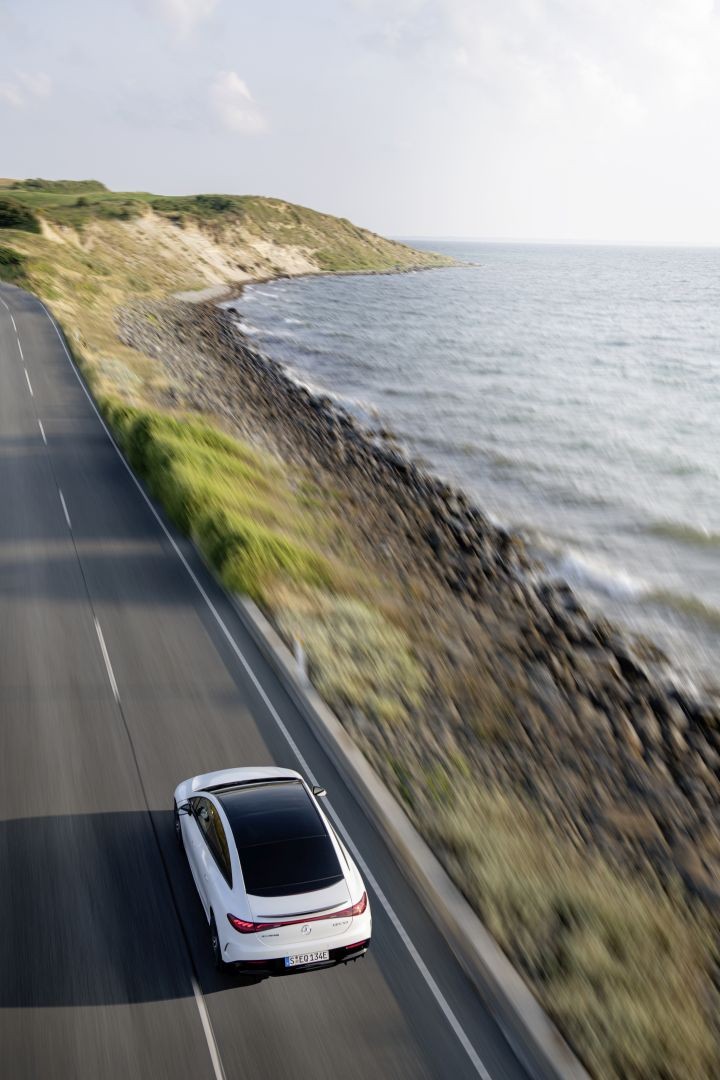 Mercedes-Amg Eqe photo 41