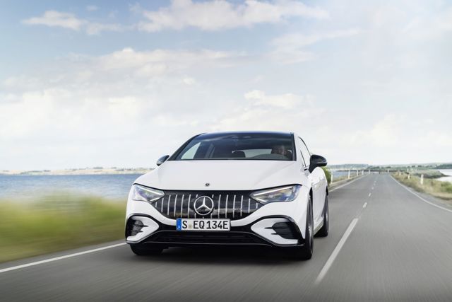 Mercedes-Amg Eqe photo 42