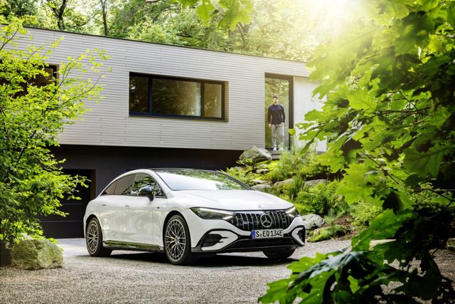 Mercedes-Amg Eqe photo 51