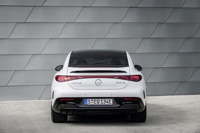 Mercedes-Amg Eqe photo 59