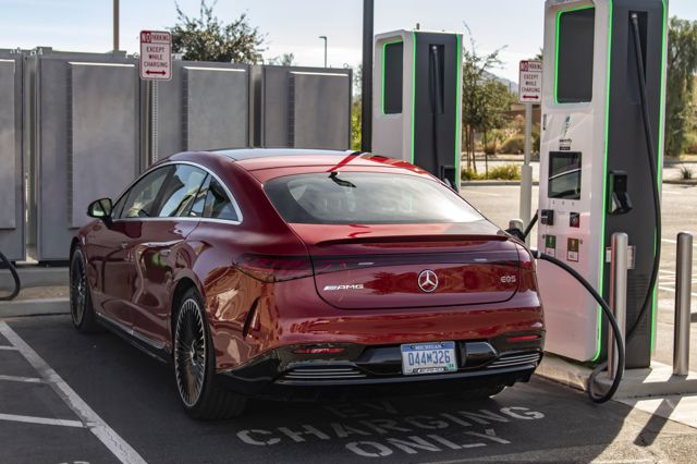 Mercedes-Amg Eqs photo 106