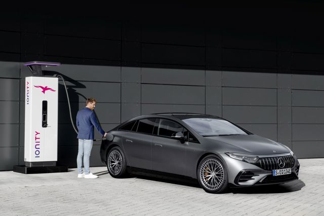 Mercedes-Amg Eqs photo 26