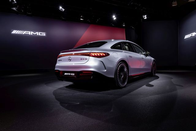 Mercedes-Amg Eqs photo 34