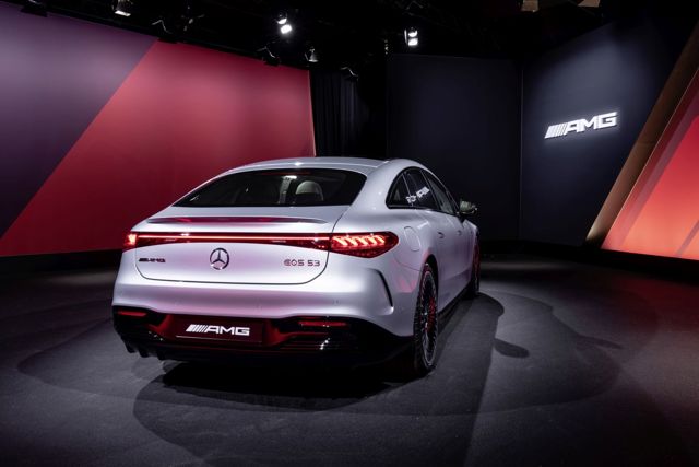 Mercedes-Amg Eqs photo 35