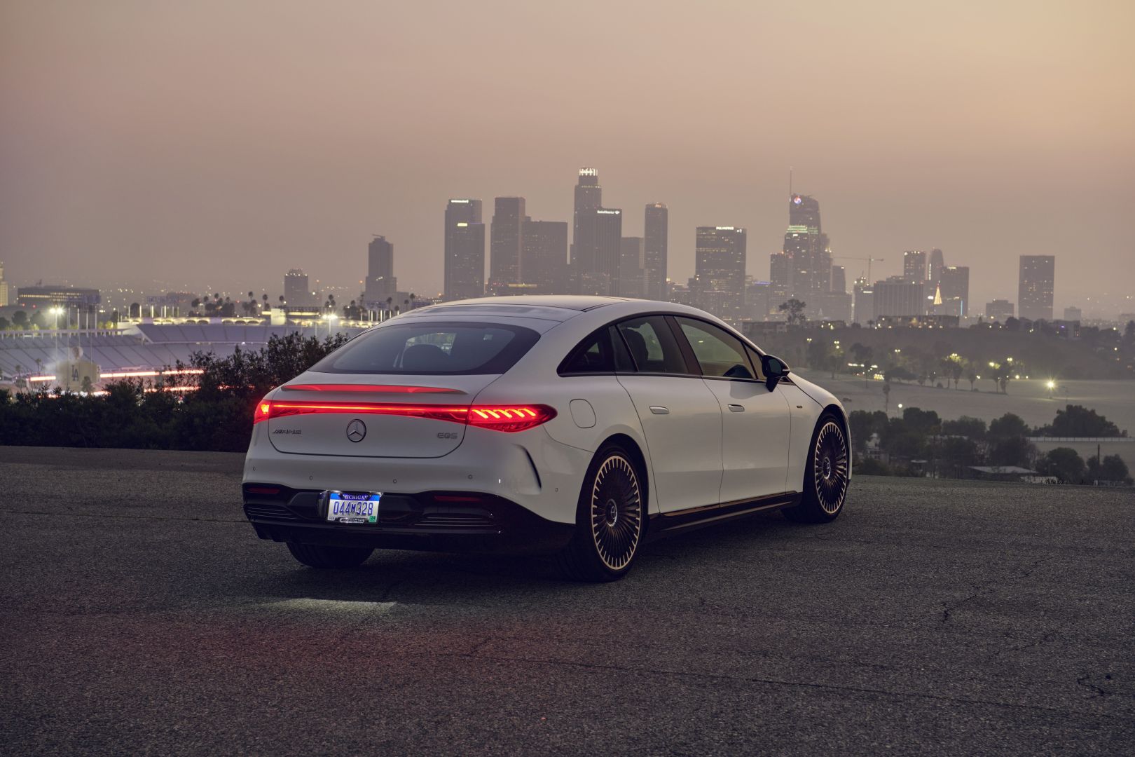 Mercedes-Amg Eqs photo 59