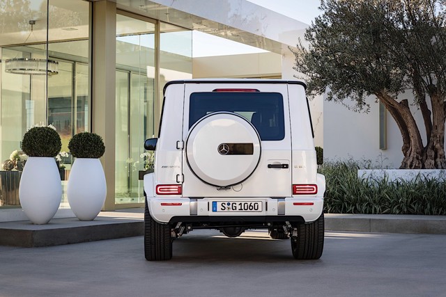 Mercedes-Amg G 63 photo 8