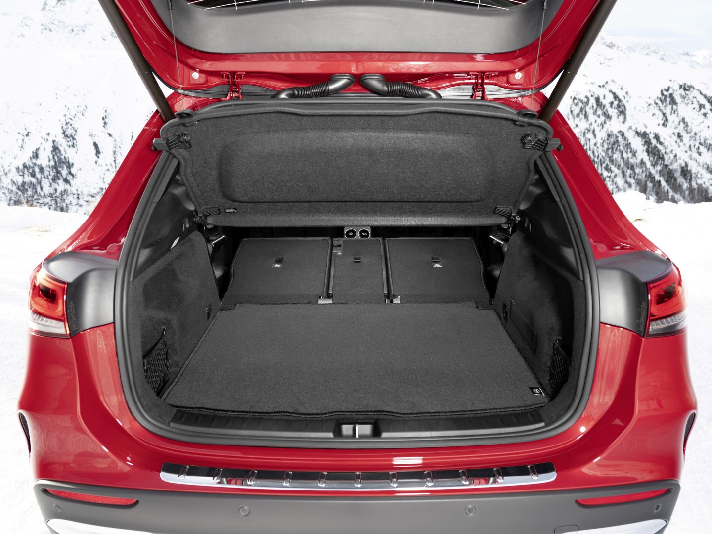 Mercedes-Amg Gla photo 32