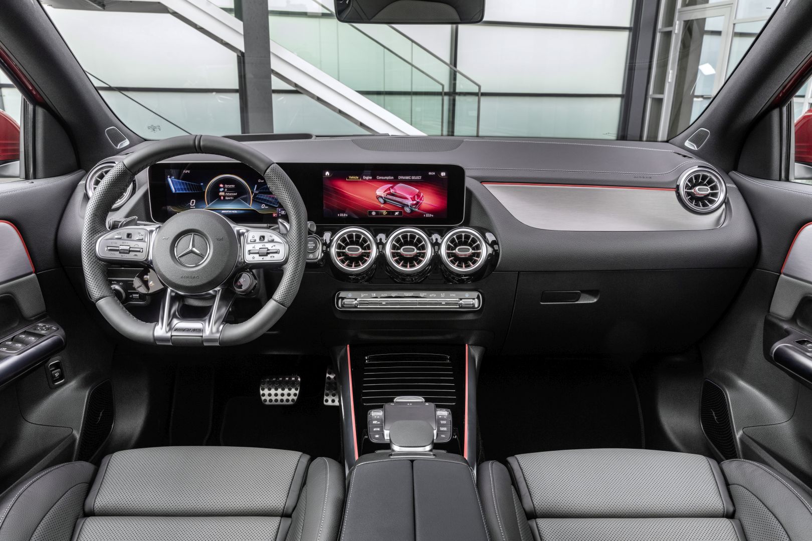 Mercedes-Amg Gla photo 21