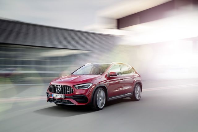 Mercedes-Amg Gla photo 8