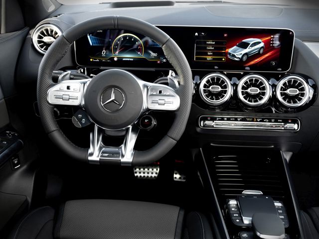 Mercedes-Amg Gla photo 24