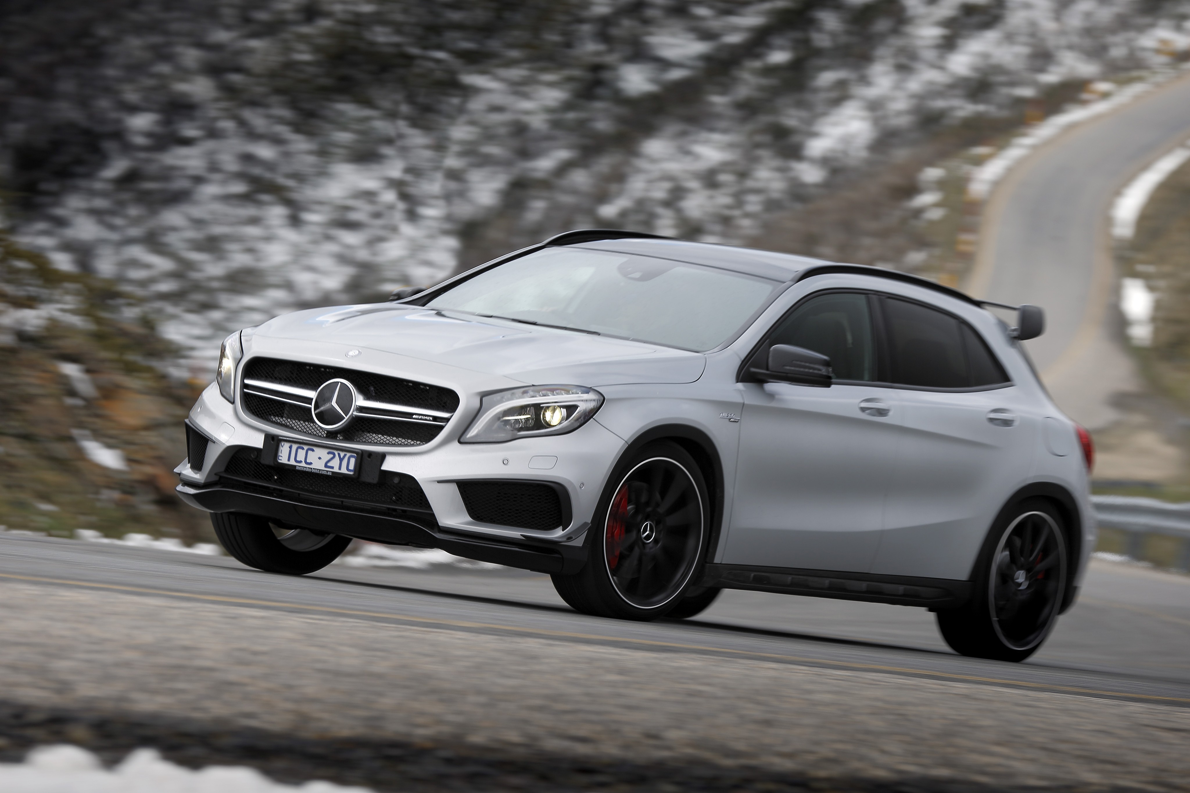 Mercedes-Amg Gla photo 20
