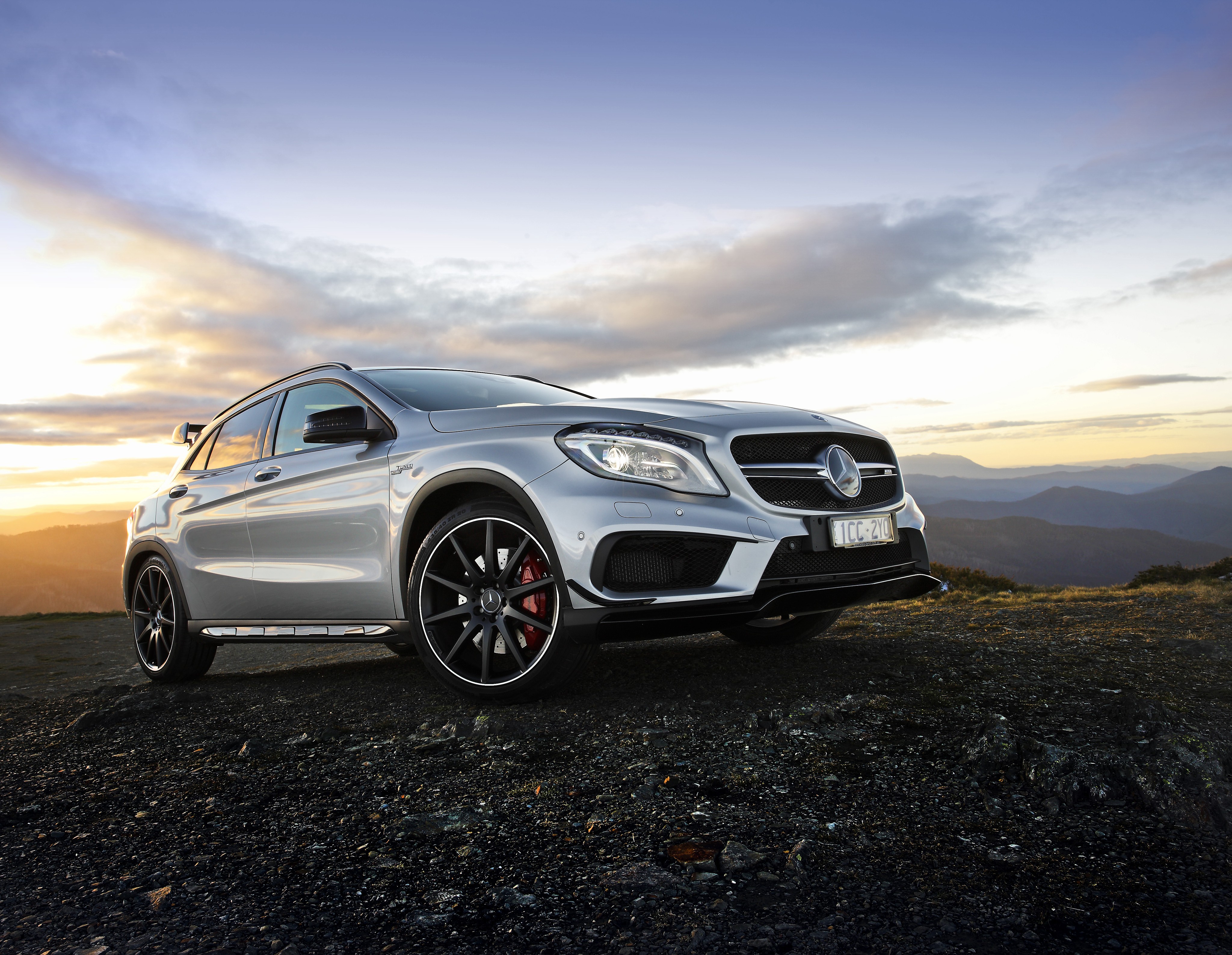 Mercedes-Amg Gla photo 30