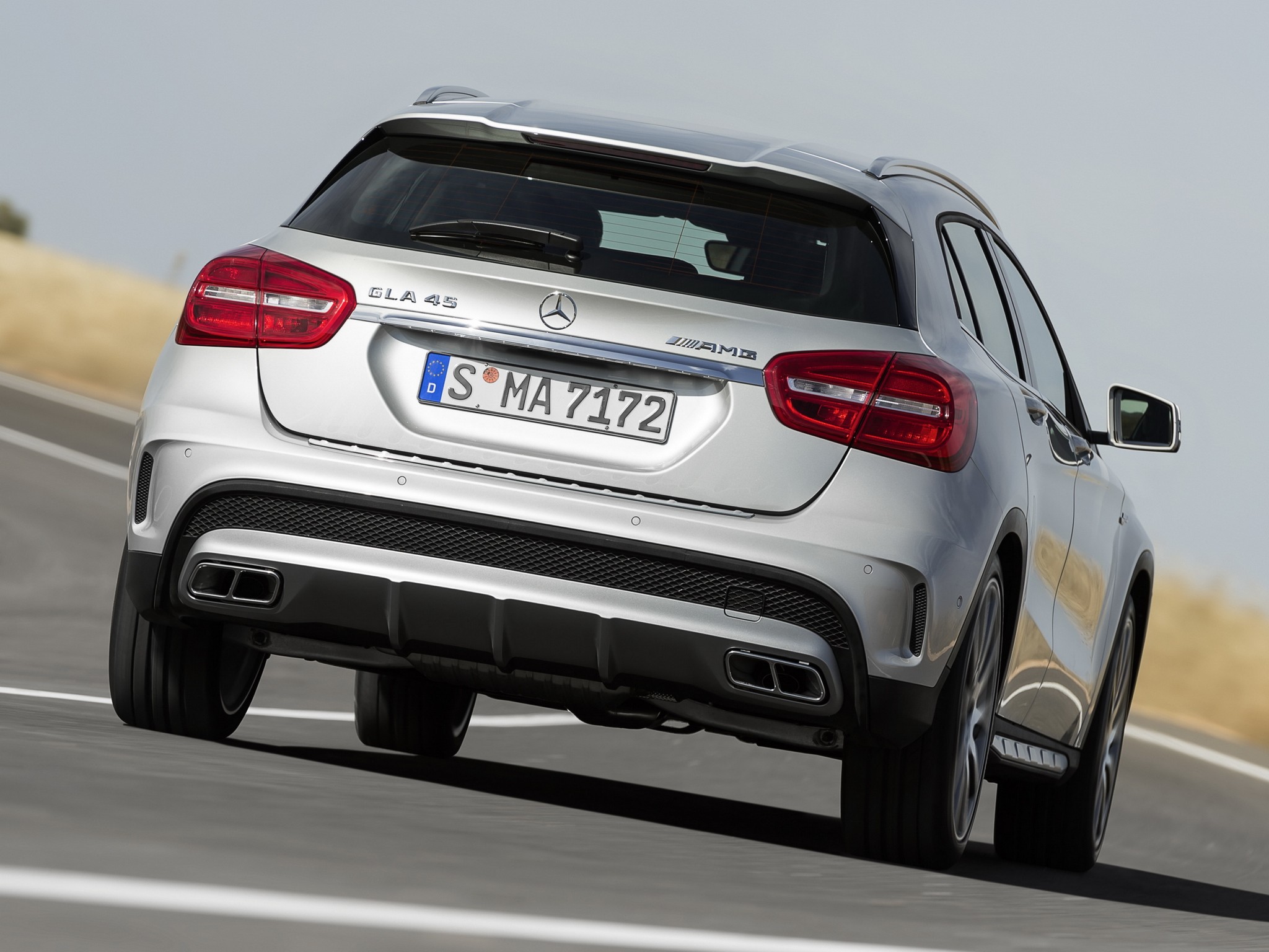 Mercedes-Amg Gla photo 36