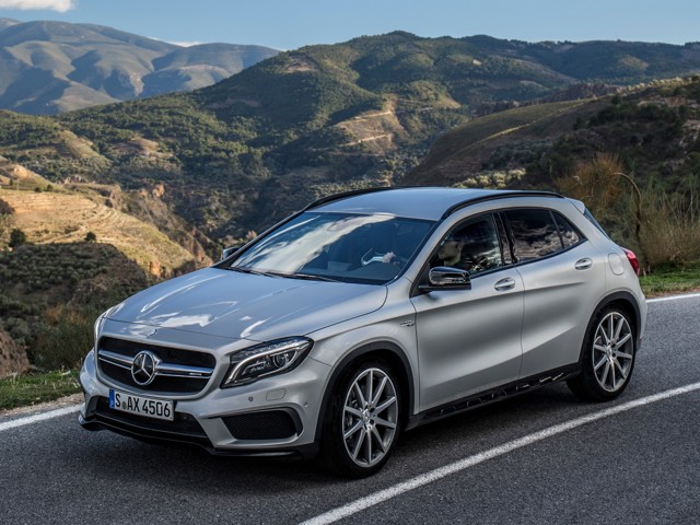 Mercedes-Amg Gla photo 53